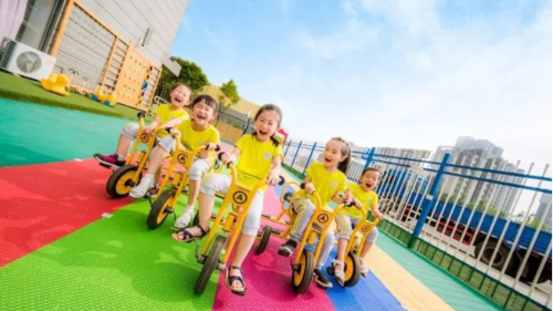 幼兒園懸浮地板選購指南，趕緊收藏-泰州市鳳城橡塑有限公司